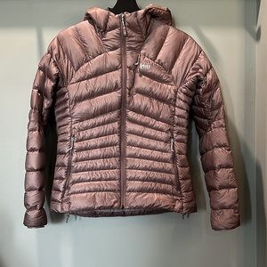 REI Co-op Women's Magma 850
Down Hoodie 2.0